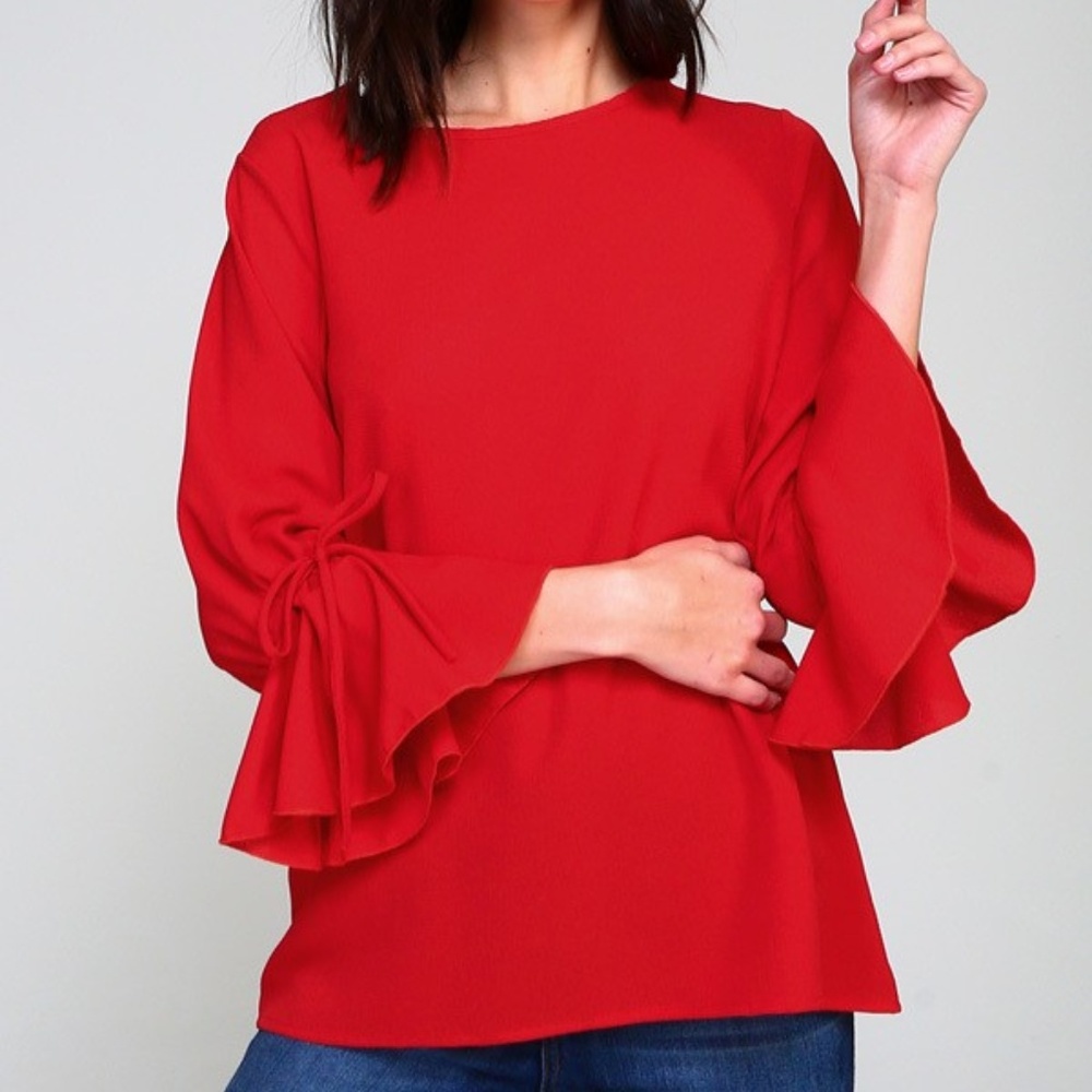2 Hearts Solid Woven Sleeve Tie Top